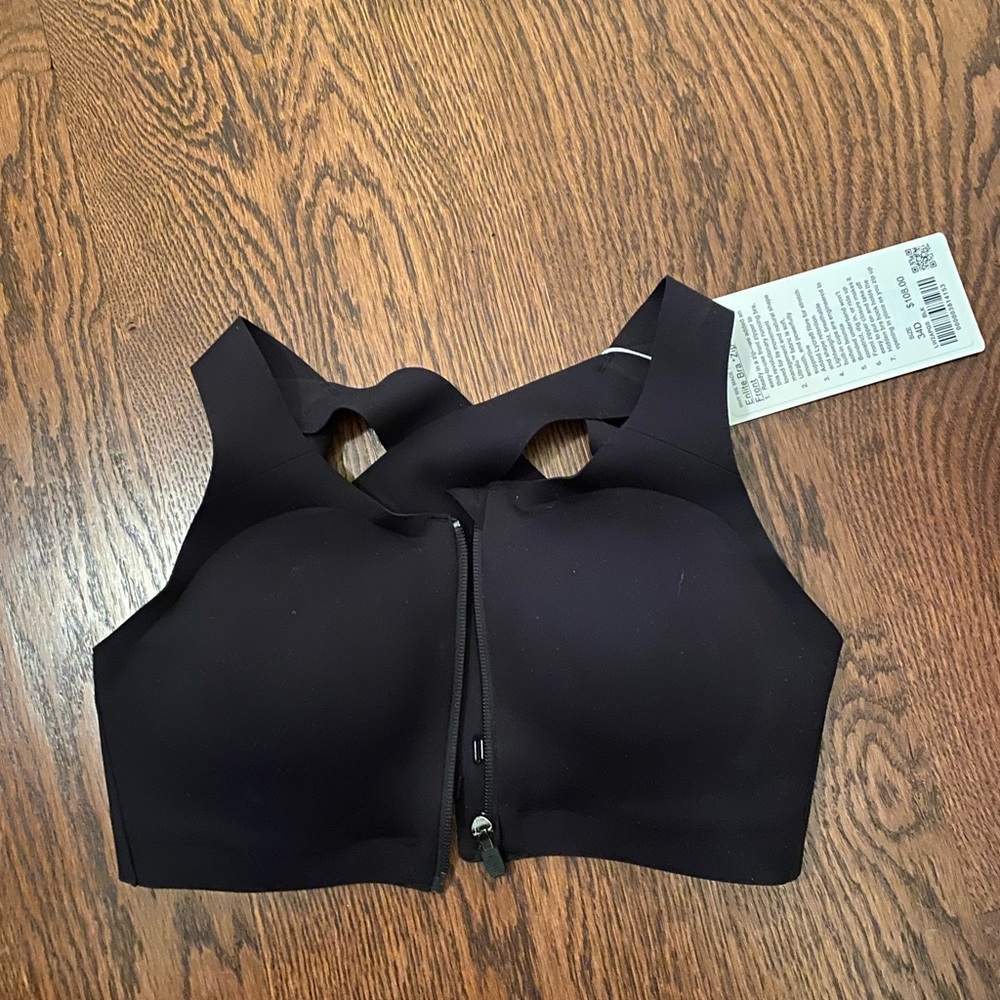 Lu lu lemon sports bra (Enlite Bra *Zip Front) 34D